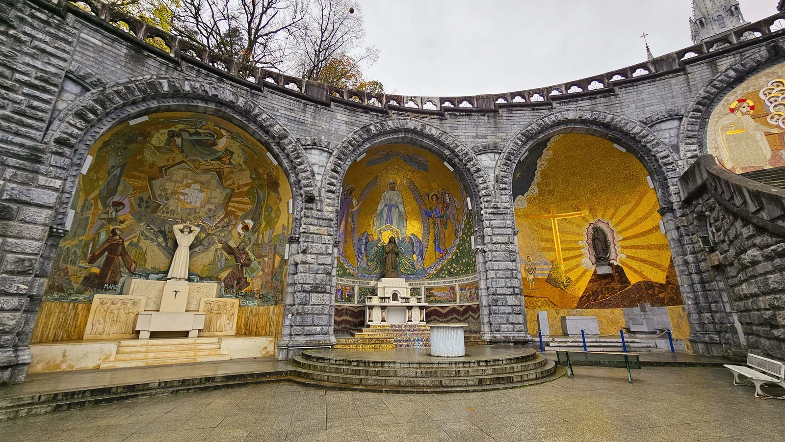 Chapelle de la Visitation * — Lourdes