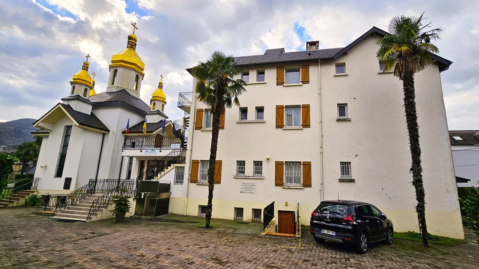 Eglise Catholique Ukrainienne Dormition-de-la-Vierge * — Lourdes