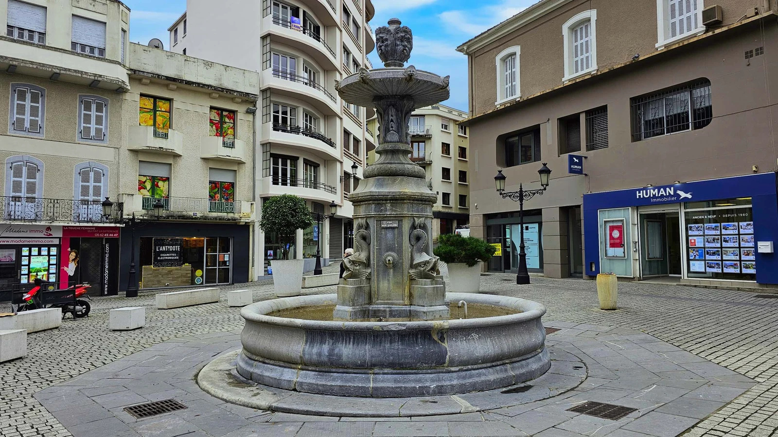Fontaine du Marcadal — Lourdes