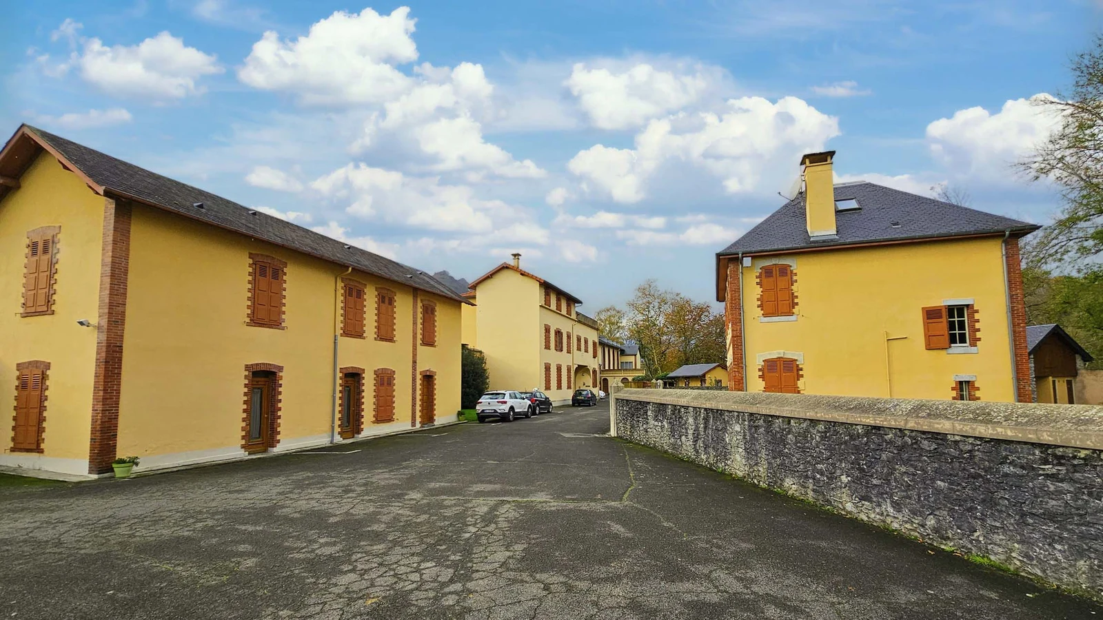 Monastère des Dominicaines Cloîtrées — Lourdes