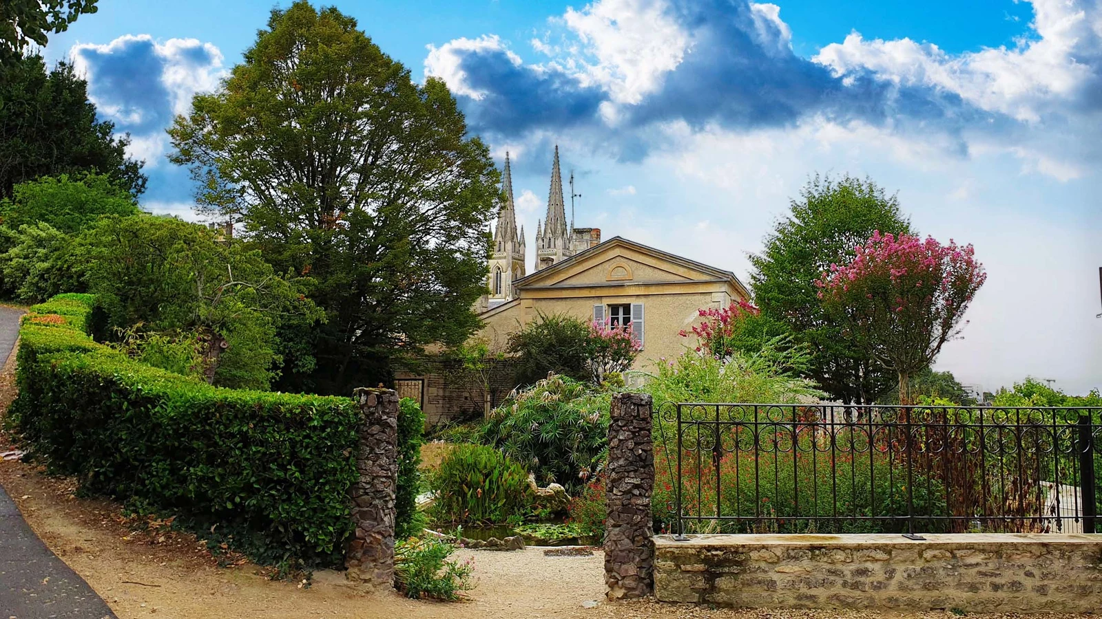 Jardin des plantes * — Niort