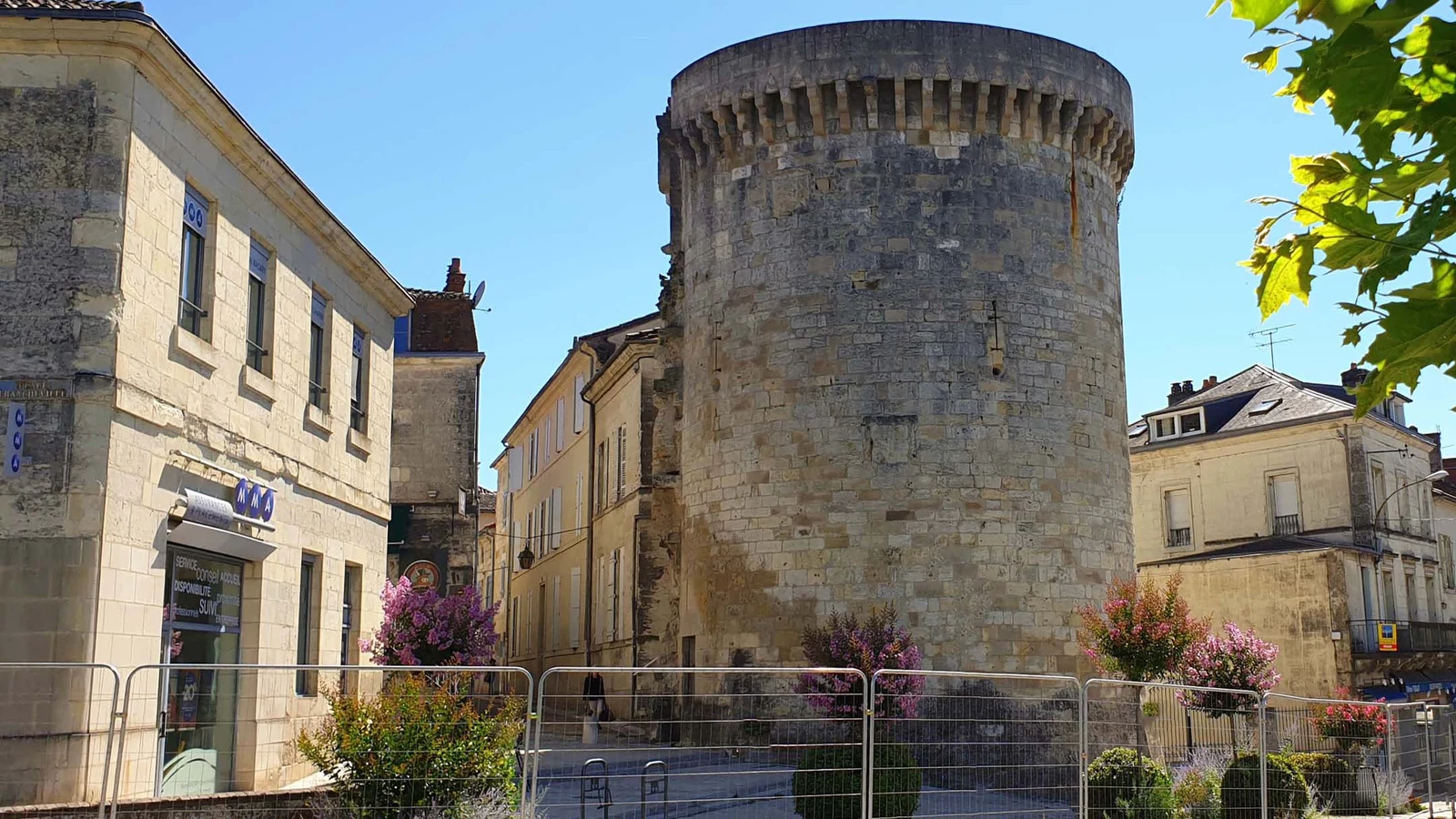 Tour Mataguerre * — Périgueux