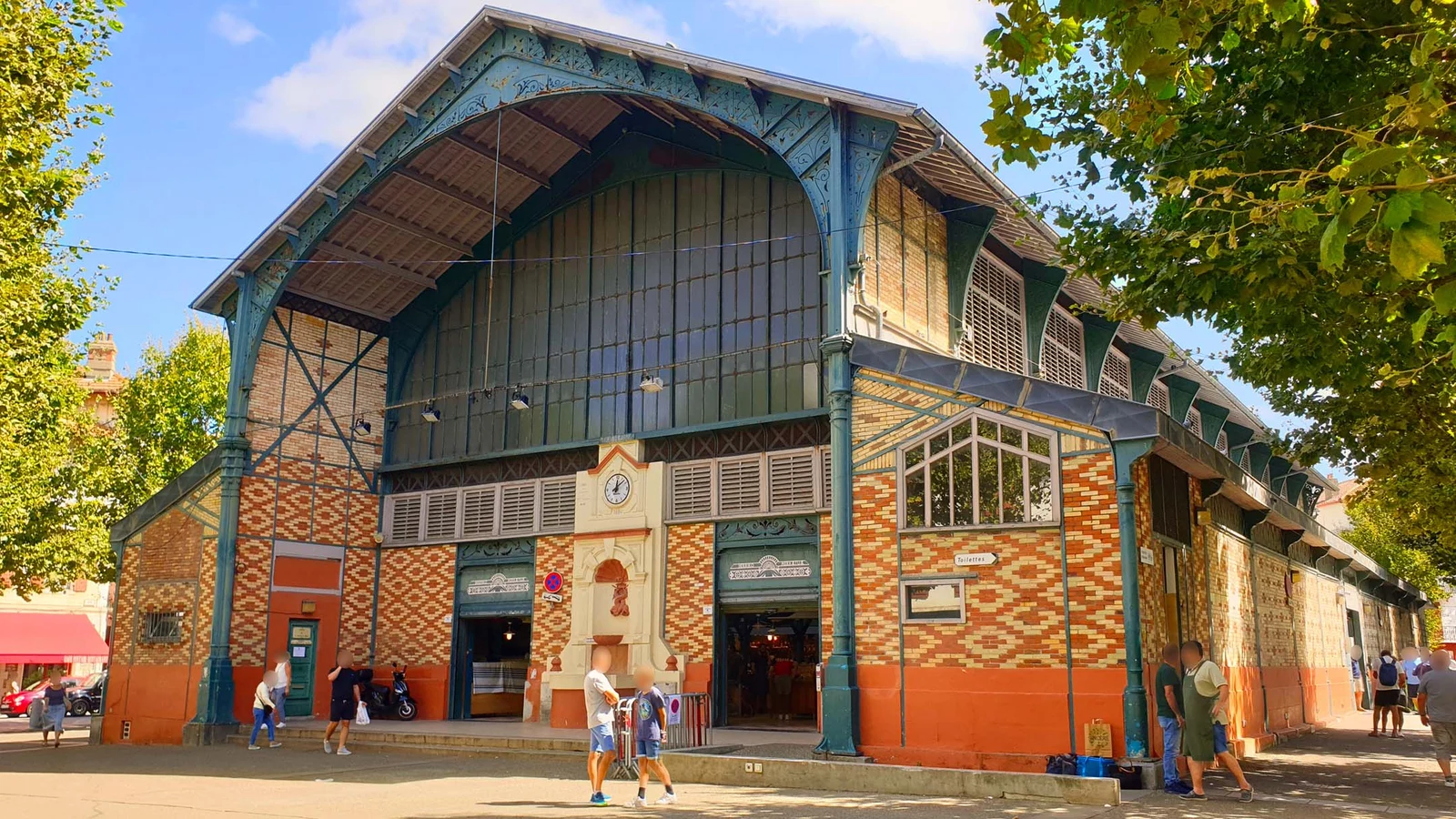 Les Halles de St Jean de Luz — Saint-Jean-de-Luz