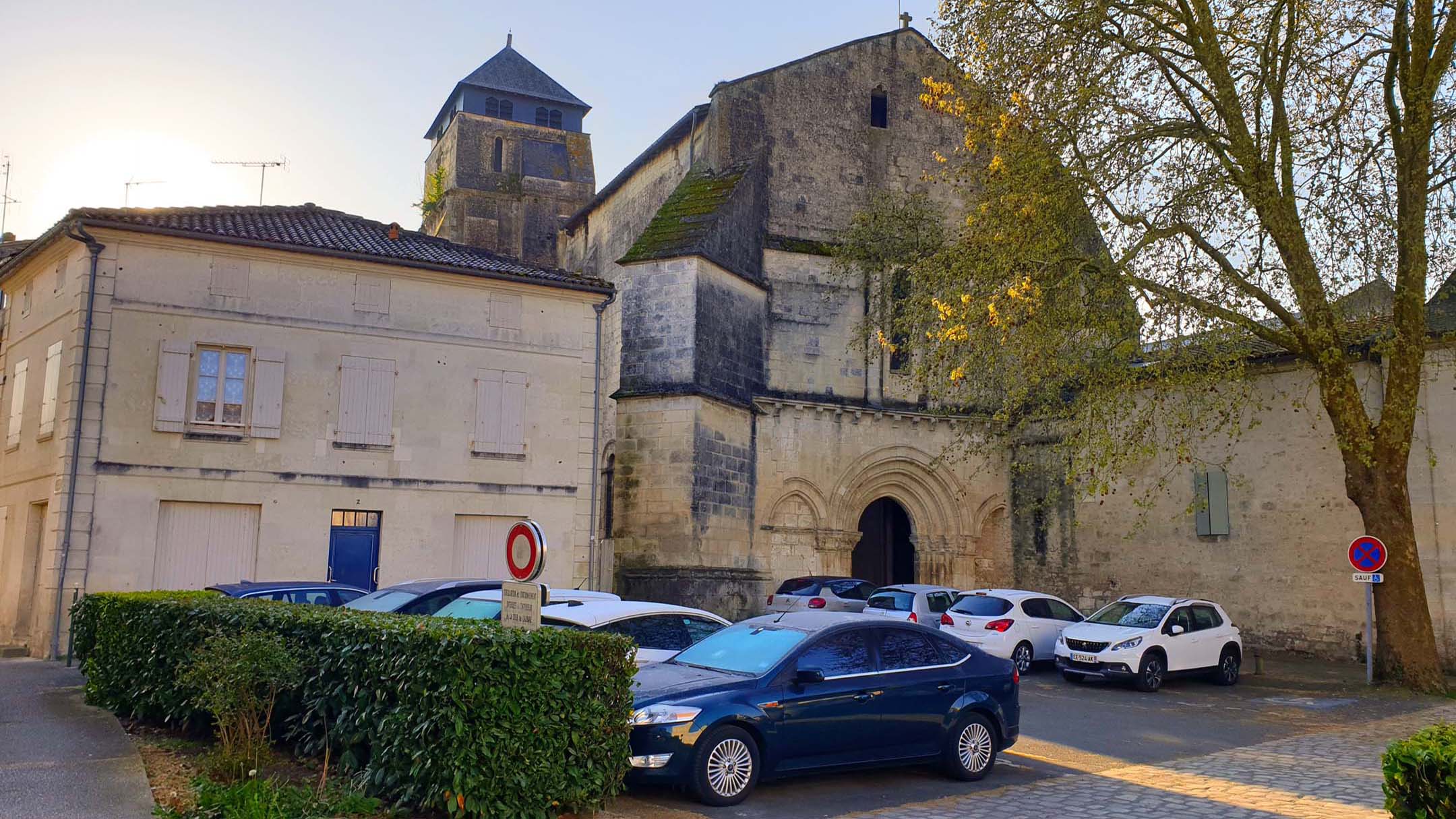 Église Saint-Pallais de Saintes