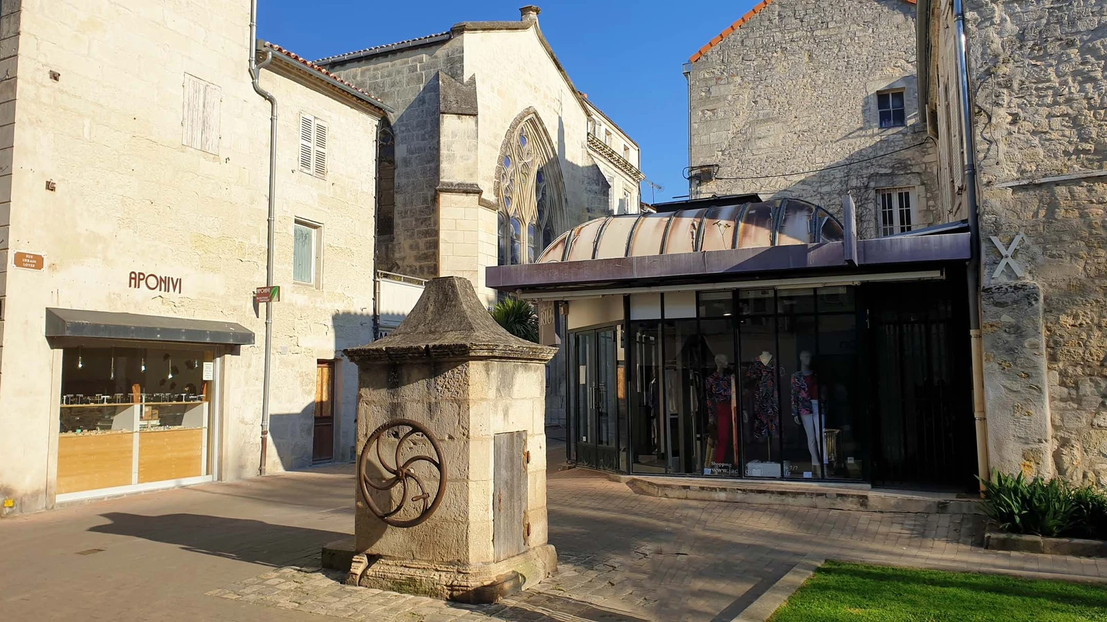 Église Sainte-Colombe de Saintes — Saintes