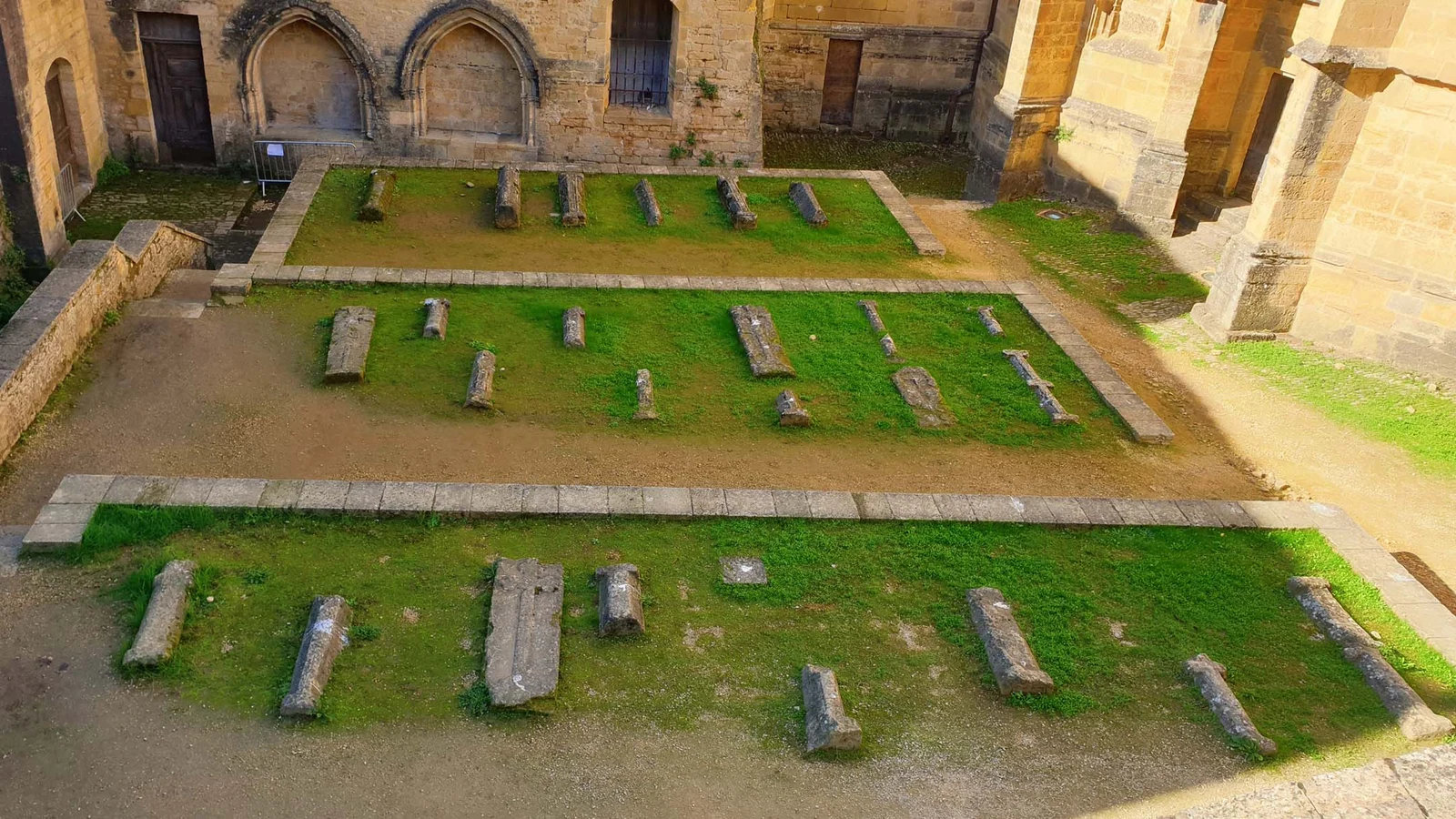 Jardin des Enfeus — Sarlat
