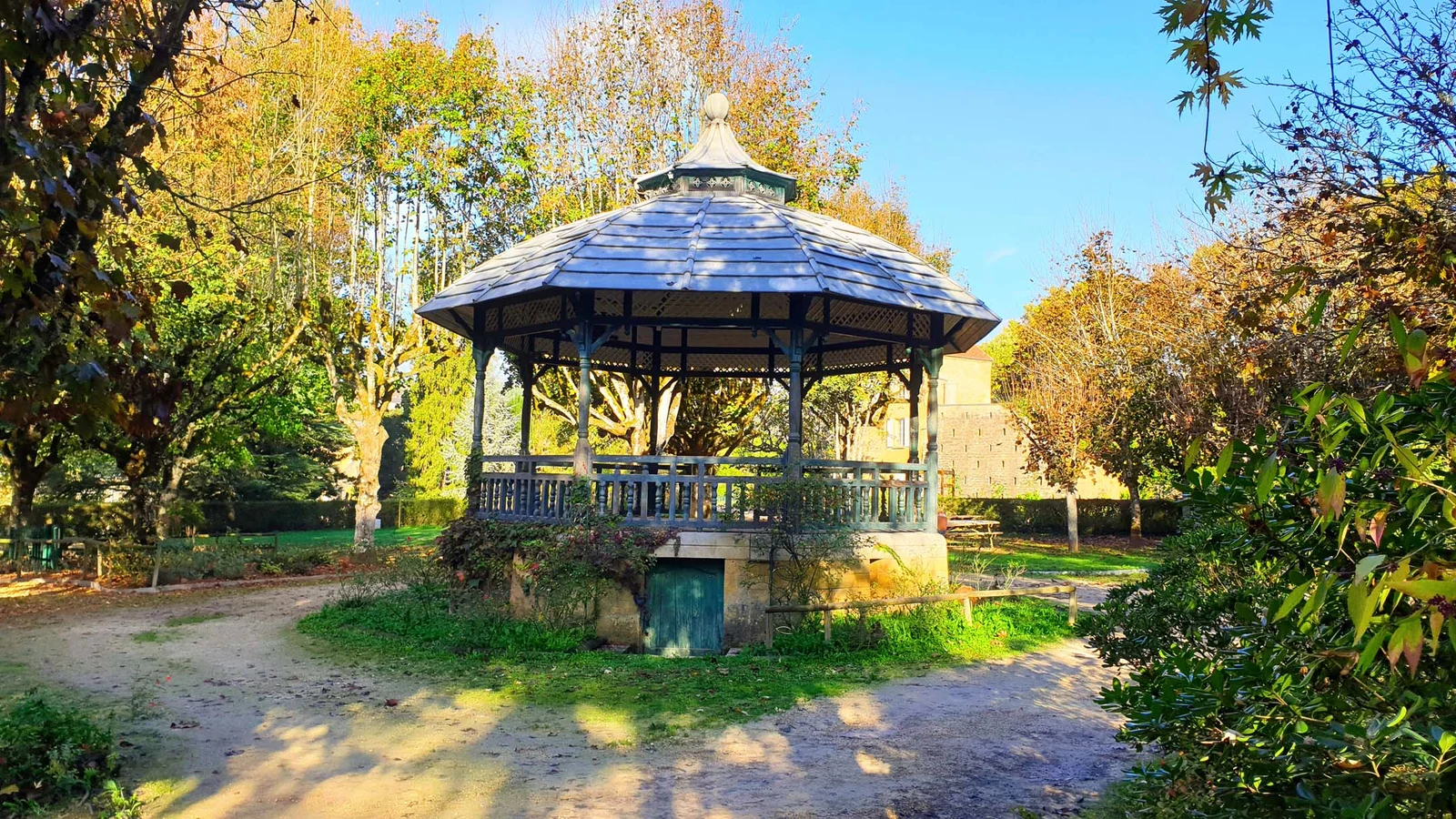 Parc Du Plantier — Sarlat