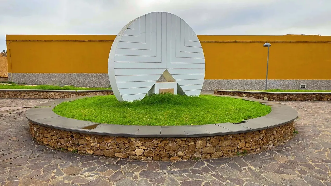 Monument au Fromage — Antigua