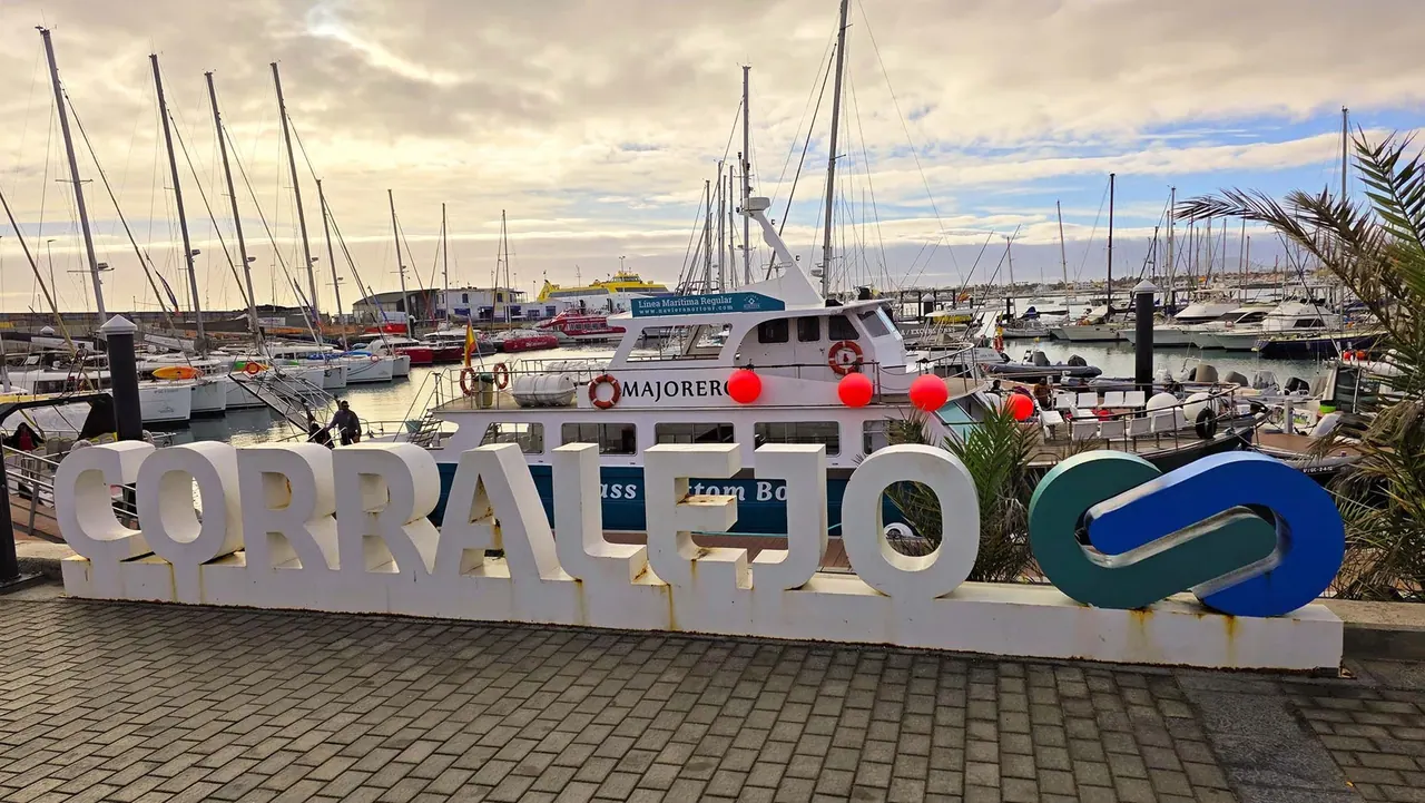 Port de plaisance de Corralejo — Corralejo