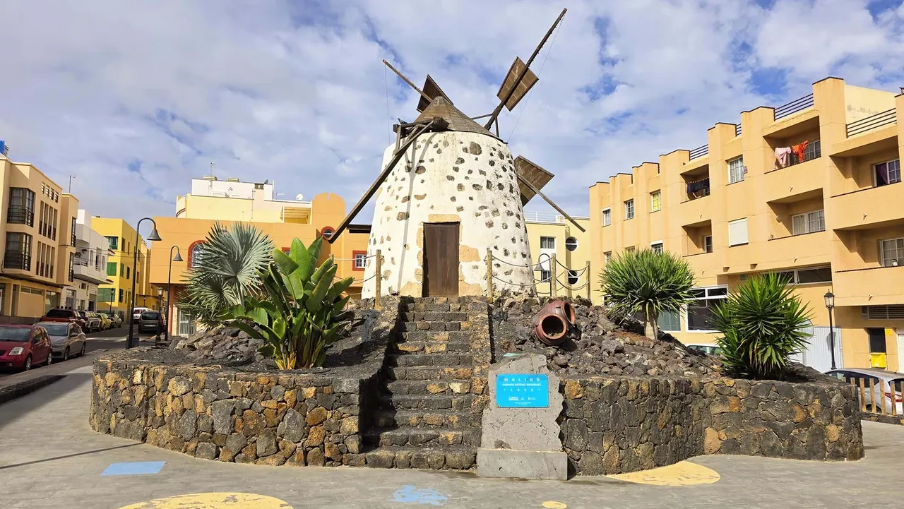 Moulin de Domingo Estévez Rodríguez — Corralejo