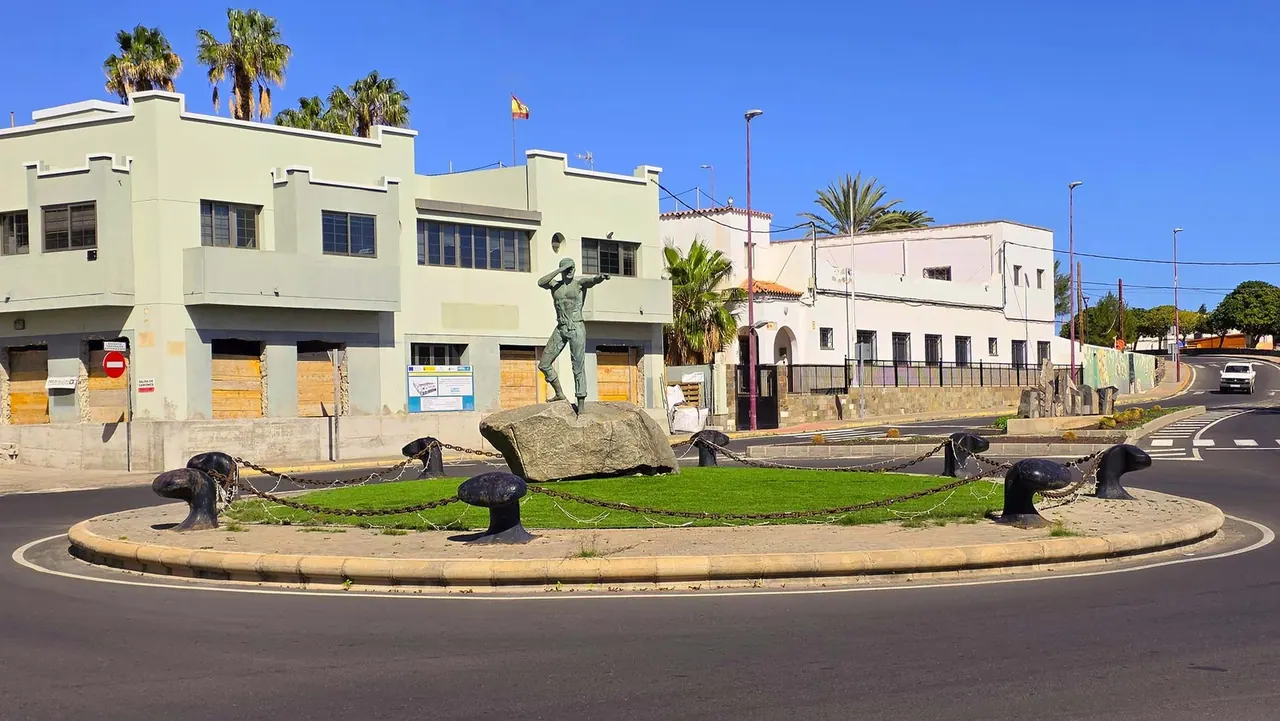 Le Guetteur — Puerto del Rosario