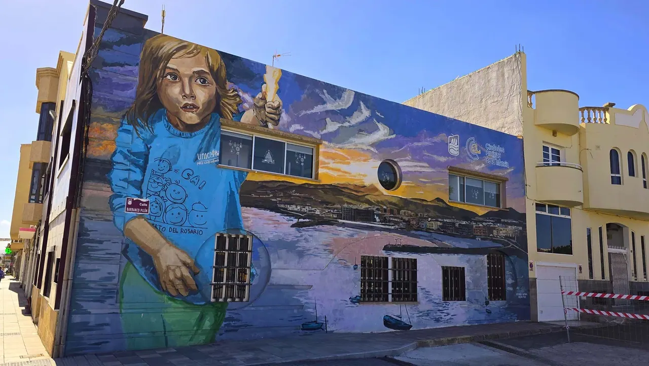Fresque des Villes amies des enfants — Puerto del Rosario