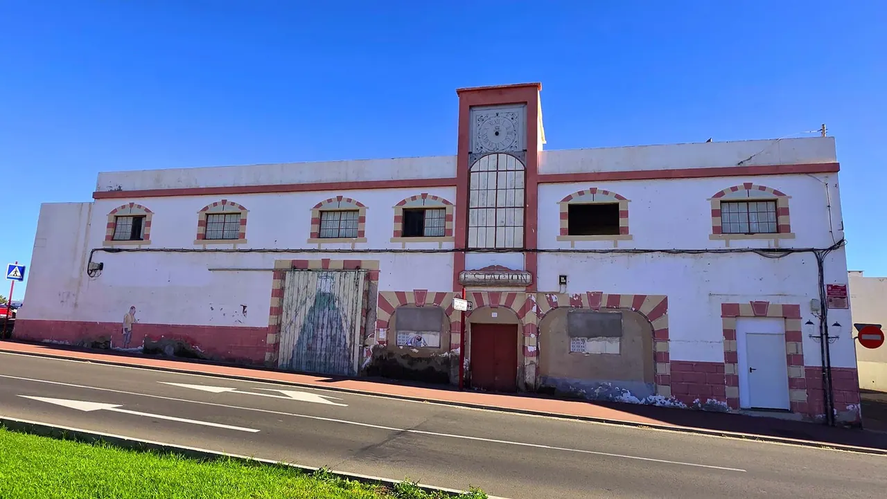 Fresque de la Gare — Puerto del Rosario