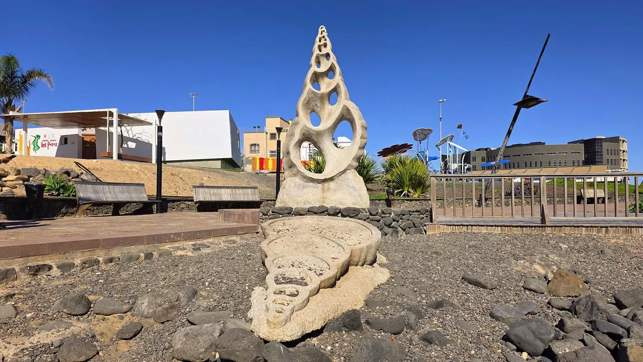 Offrande à la mer — Puerto del Rosario
