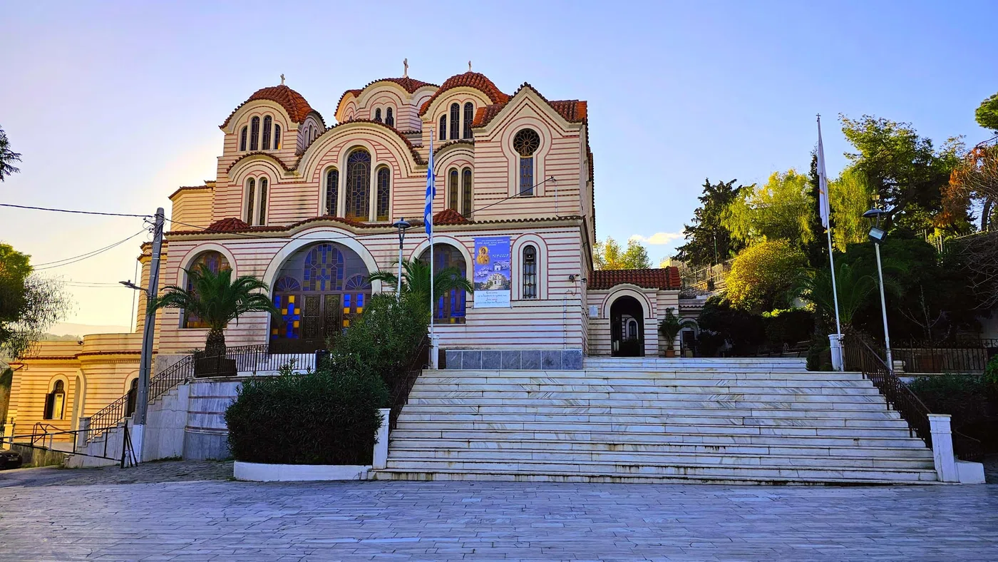 Église Agia Marina — Athènes