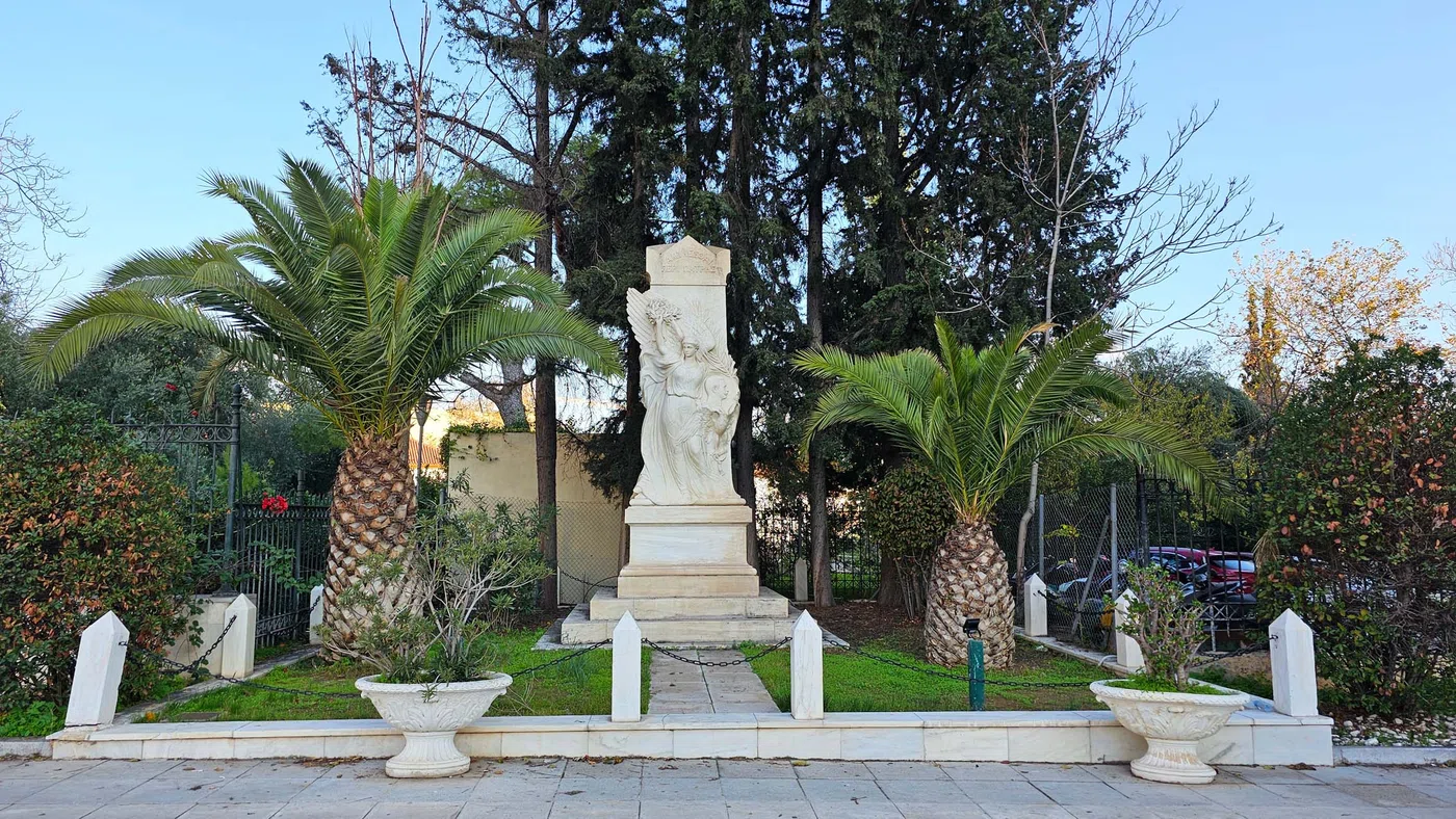 Monument à Pavlos Melas — Athènes