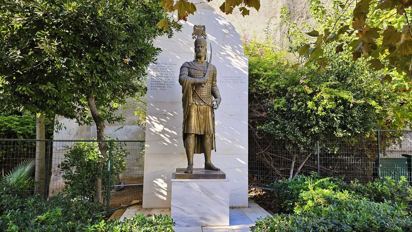 Statue de Constantine XI Palaiologos — Athènes
