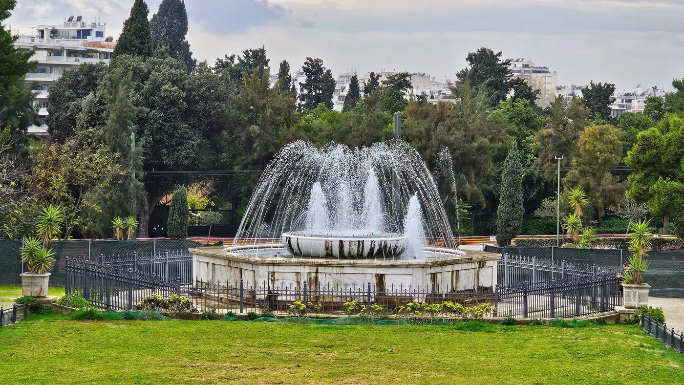 Fontaine des jardins du Zappéion — Athènes