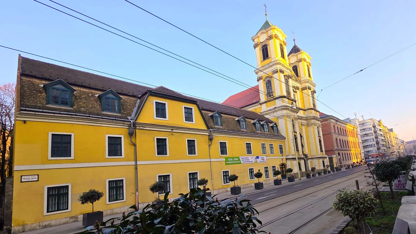 Église paroissiale Saint-Étienne d'Országút — Budapest