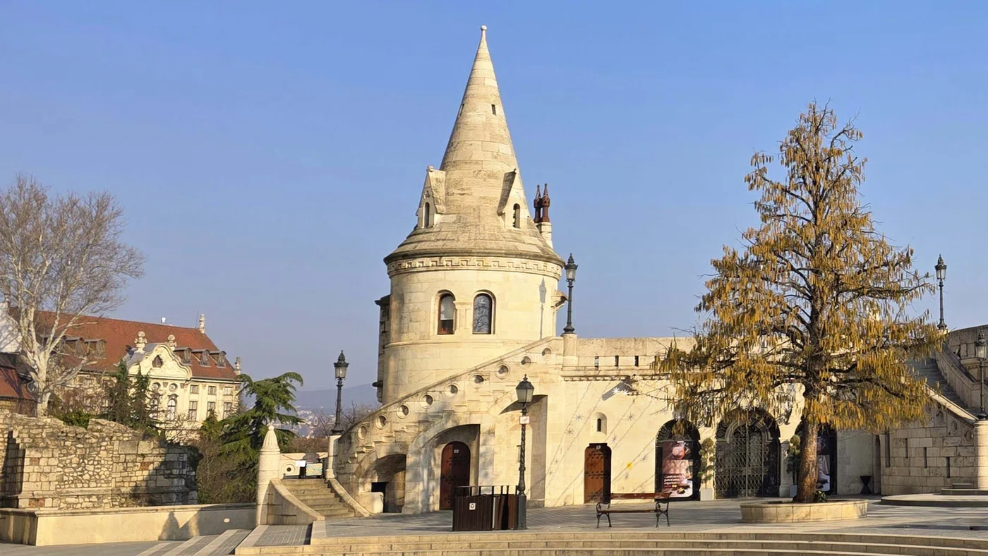 Tour d’Előd — Budapest