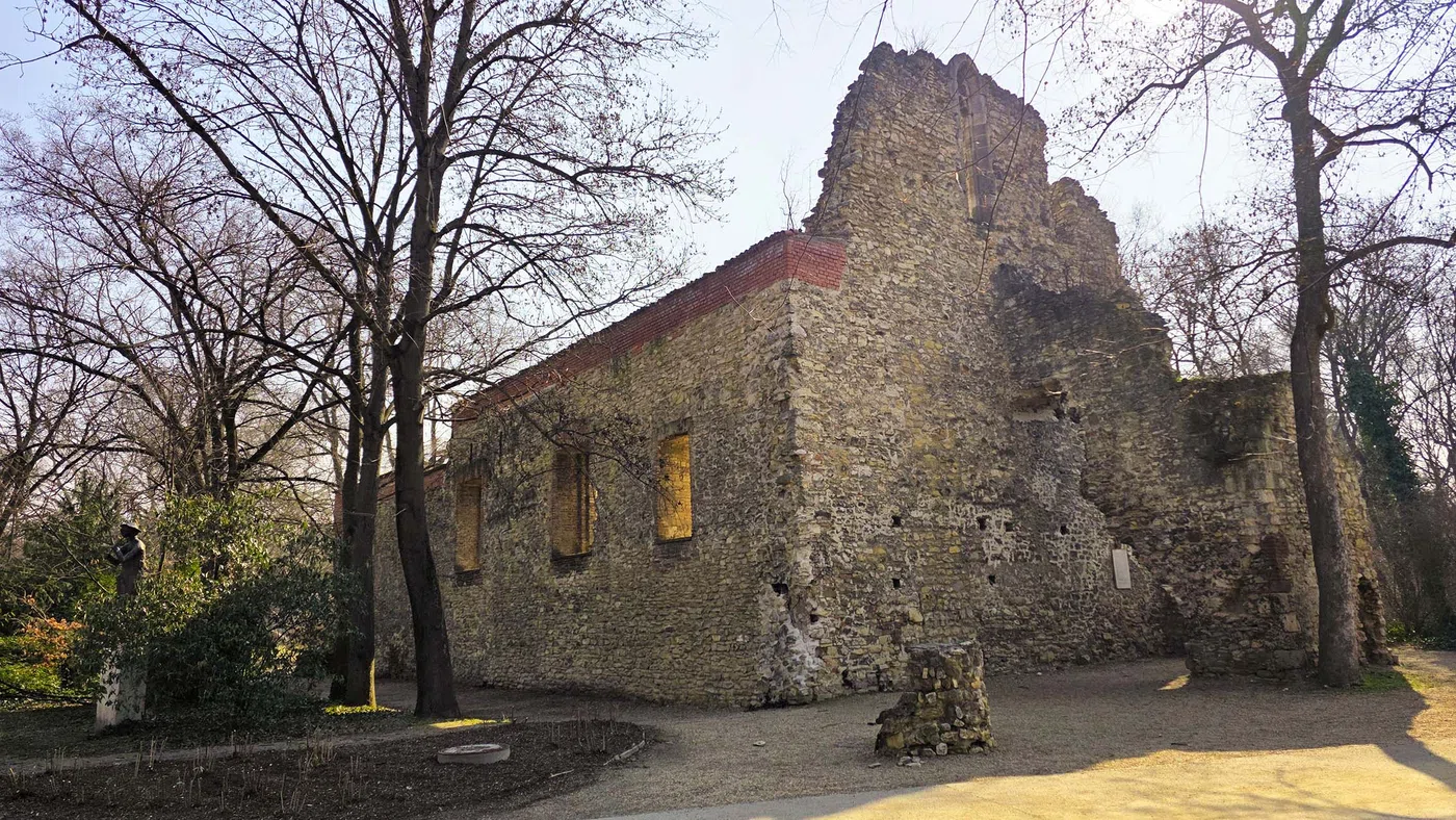 Ruines du couvent franciscain — Budapest