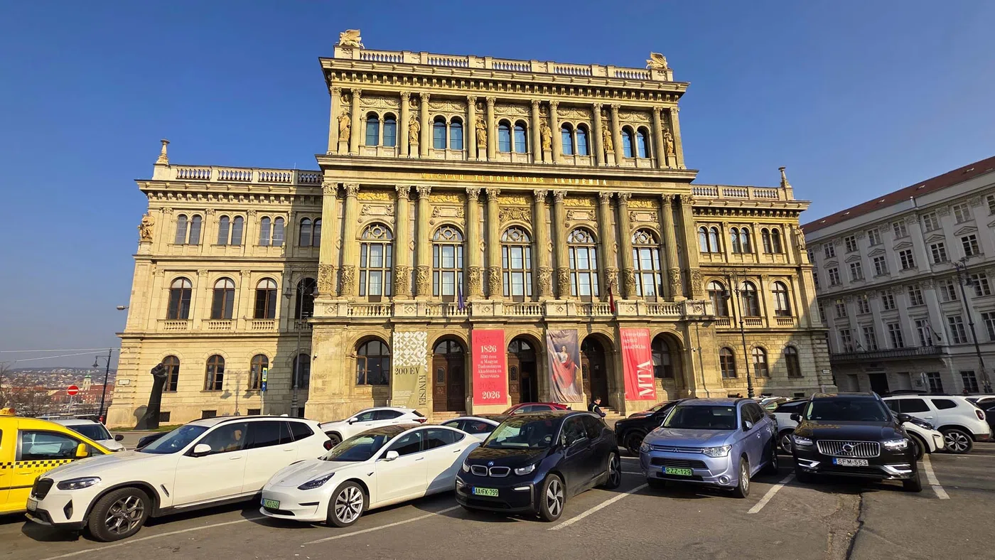 Académie hongroise des sciences — Budapest