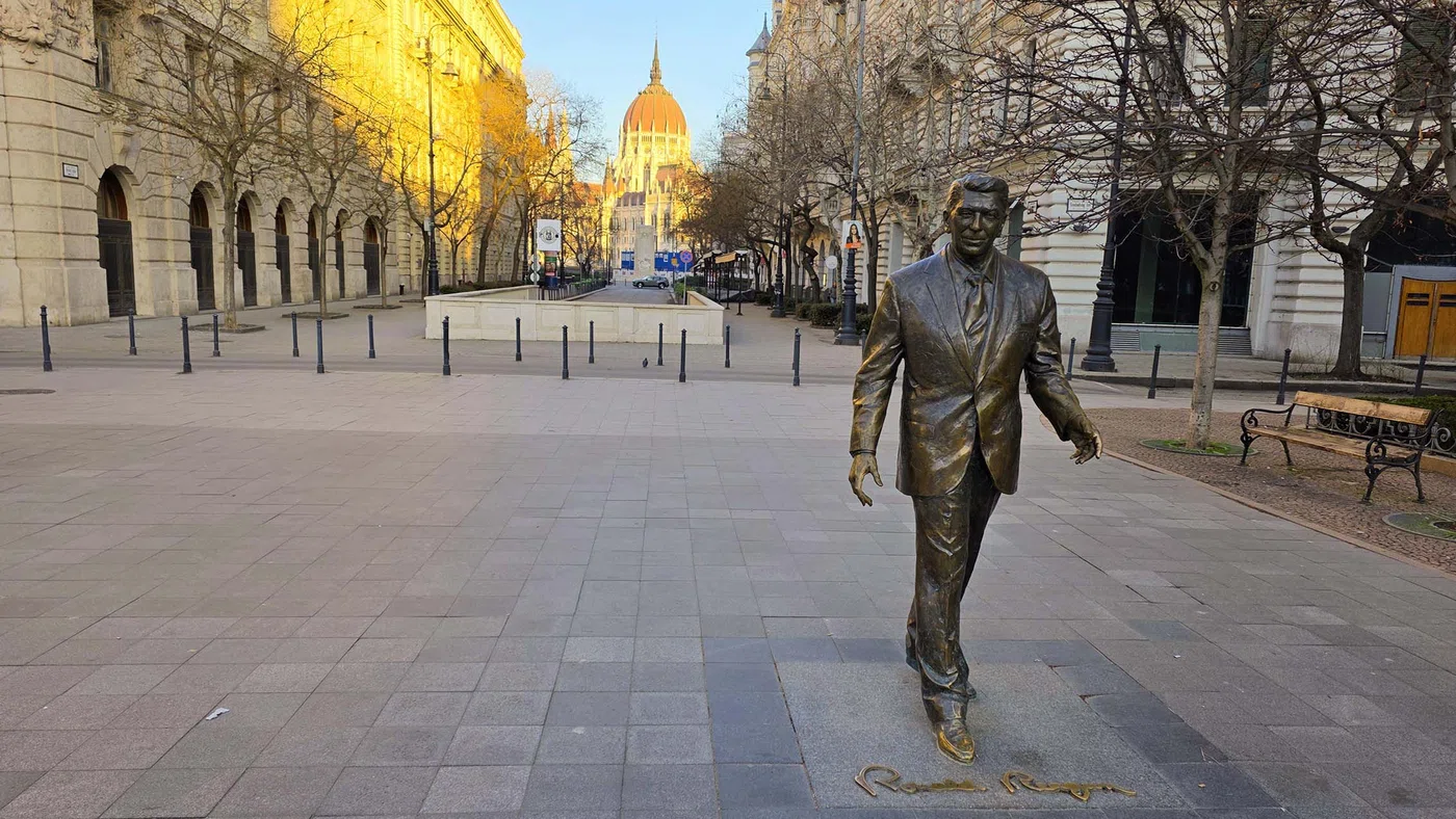 Statue de Ronald Reagan — Budapest