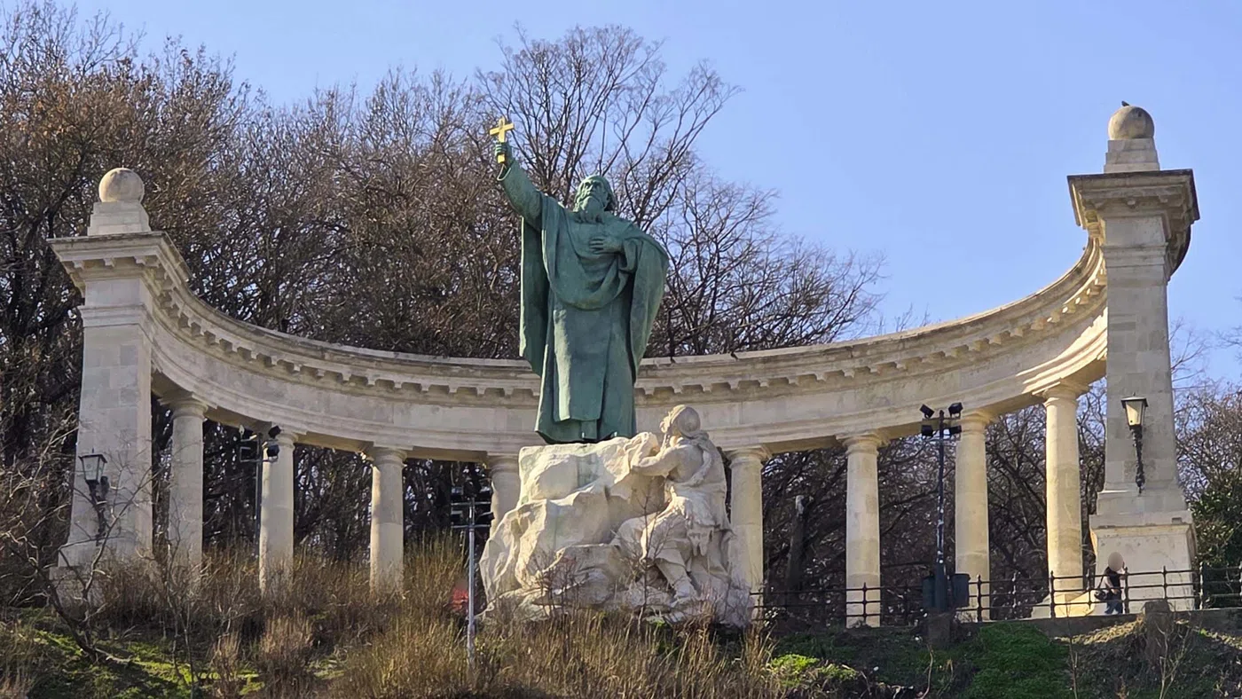 Statue de Gérard de Csanád — Budapest