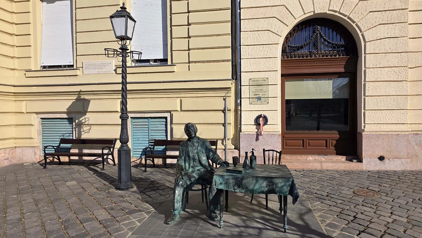 Szindbád, a hajós — Budapest