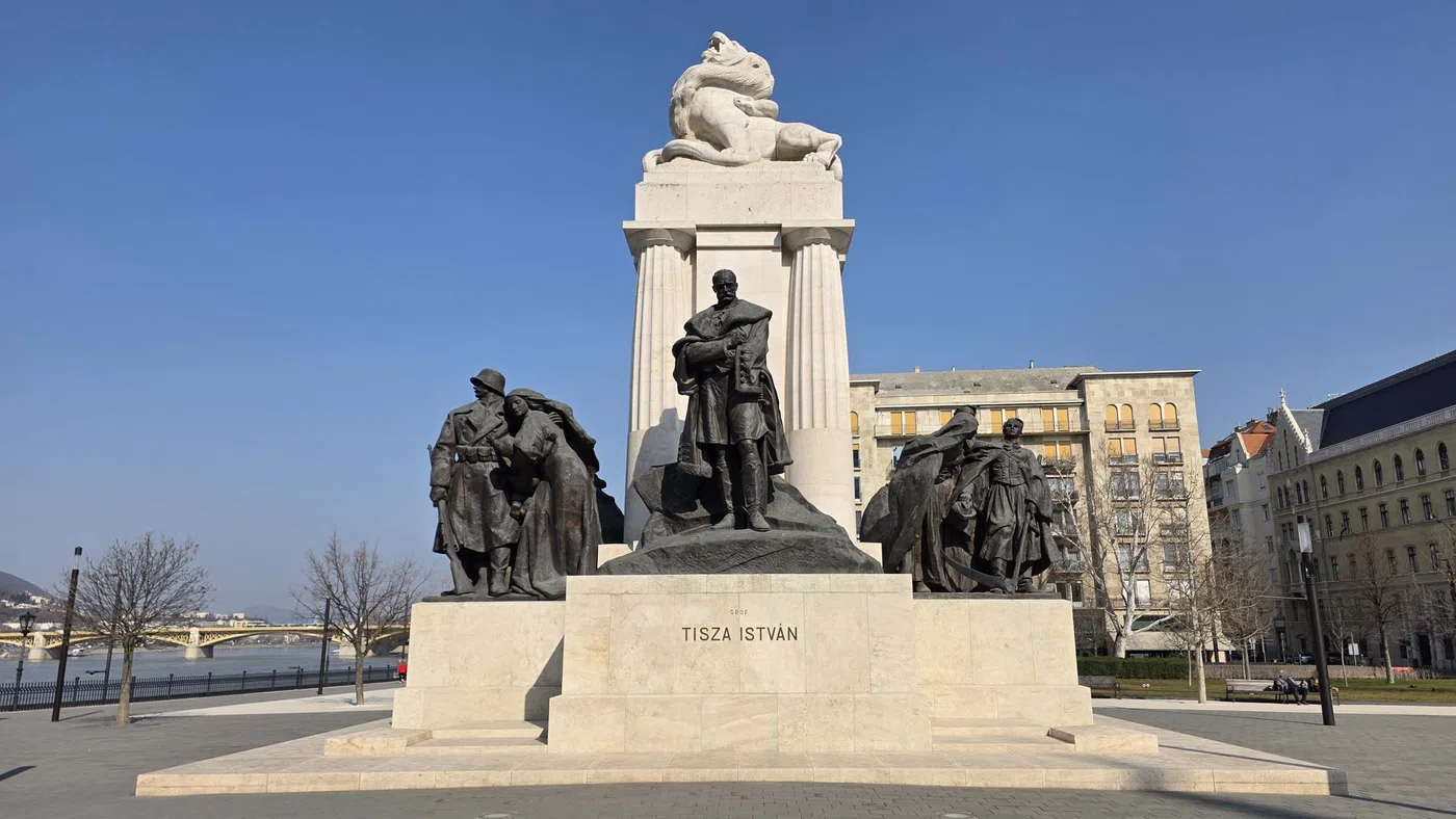 Monument à István Tisza — Budapest