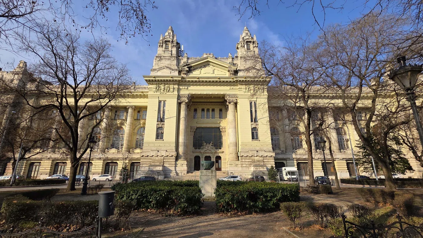 Exchange Palace — Budapest