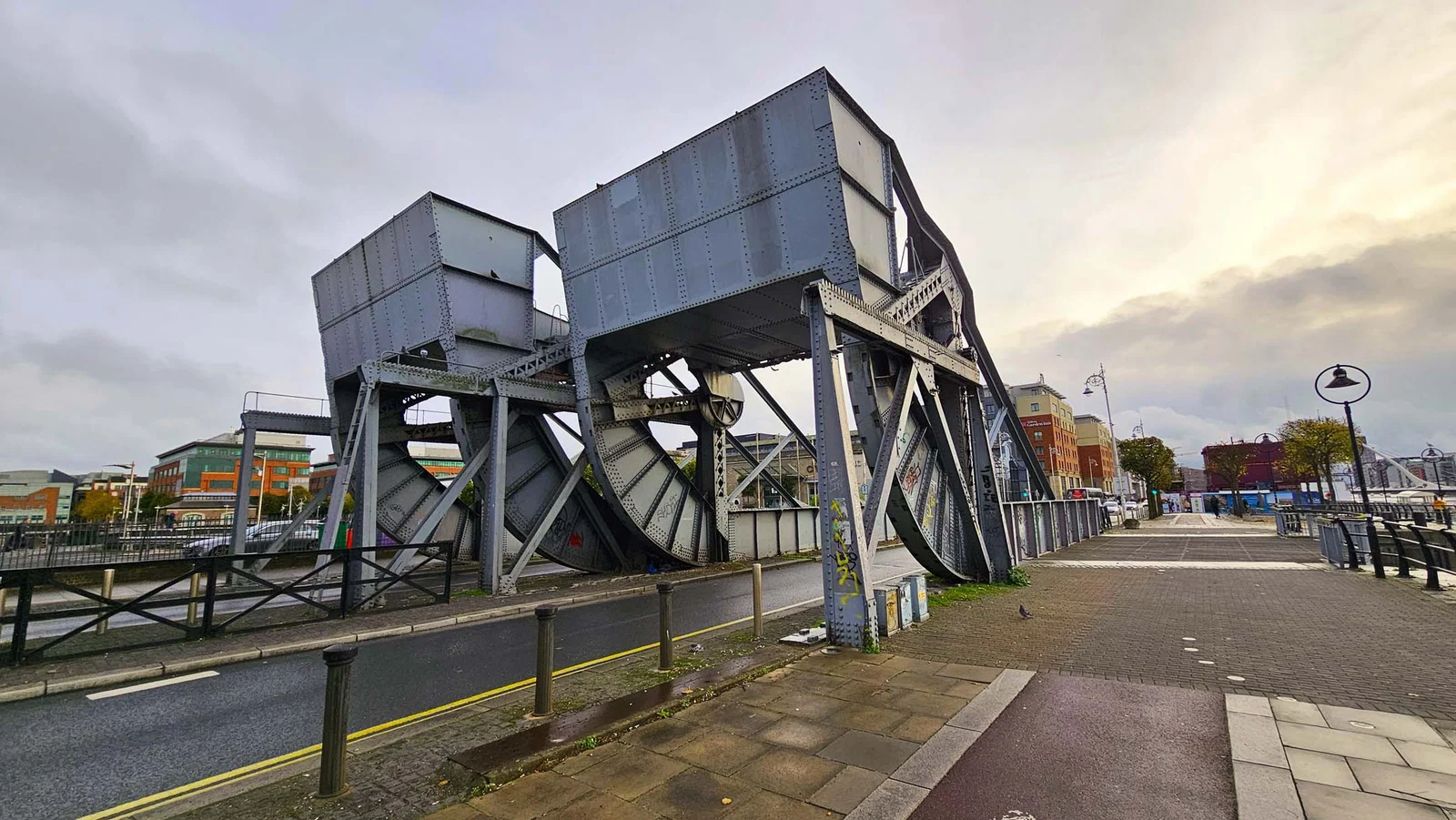 Ponts levants Scherzer — Dublin
