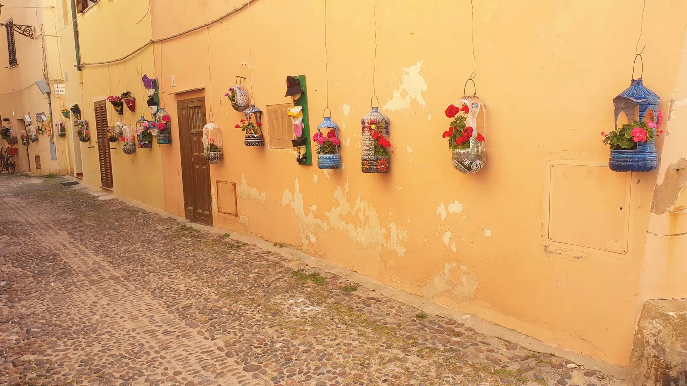Adresse d’hébergement dans la vieille ville — Alghero