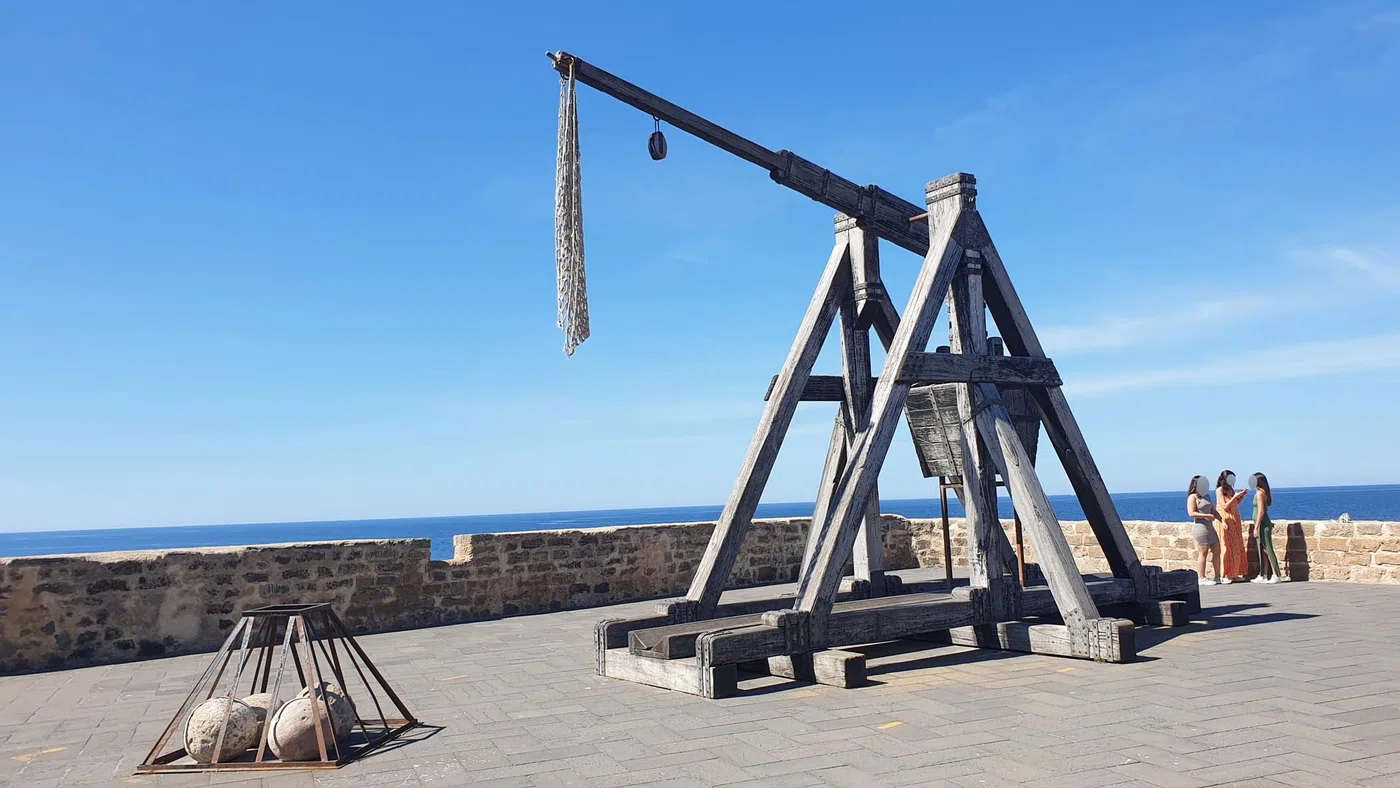 Catapultes des remparts — Alghero