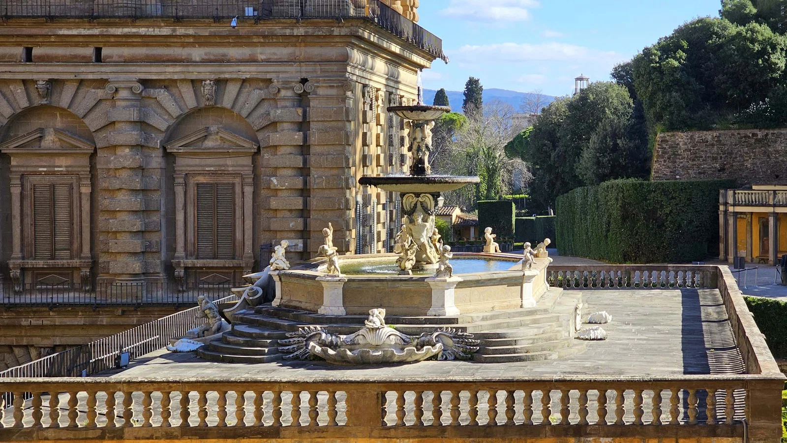 Fontaine de l’Artichaut — Florence
