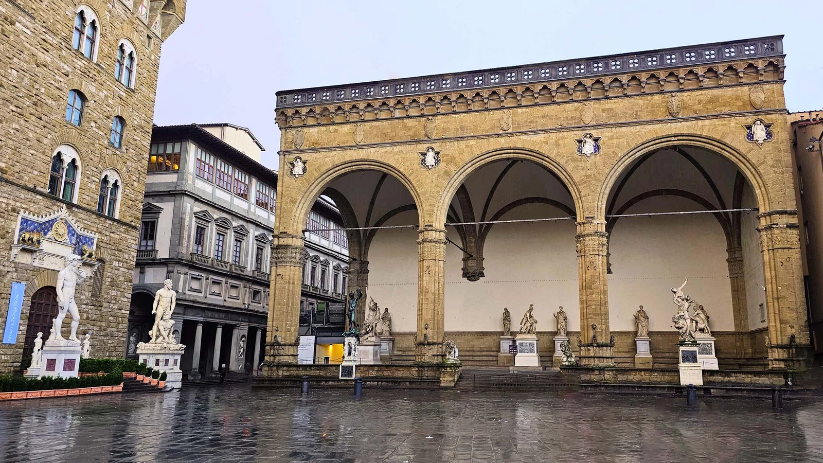 Loggia des Lanzi — Florence