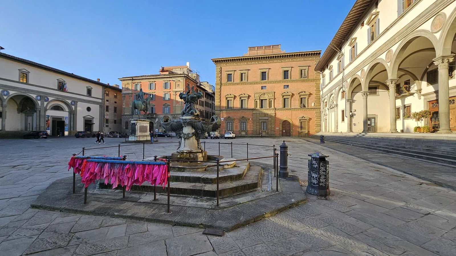 Place de la Santissima Annunziata — Florence