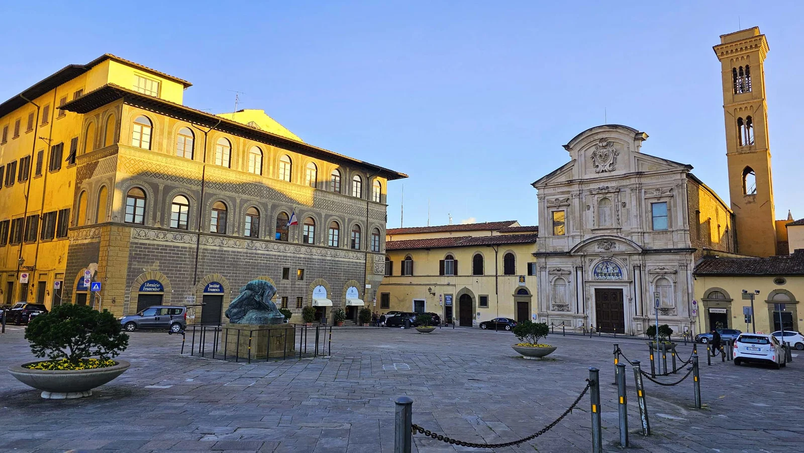 Place Ognissanti — Florence