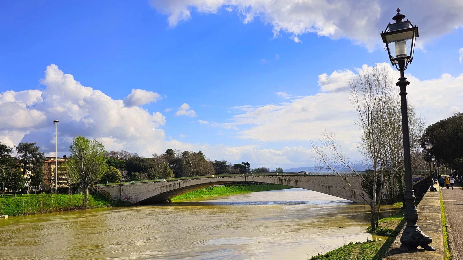 Pont San Niccolò — Florence