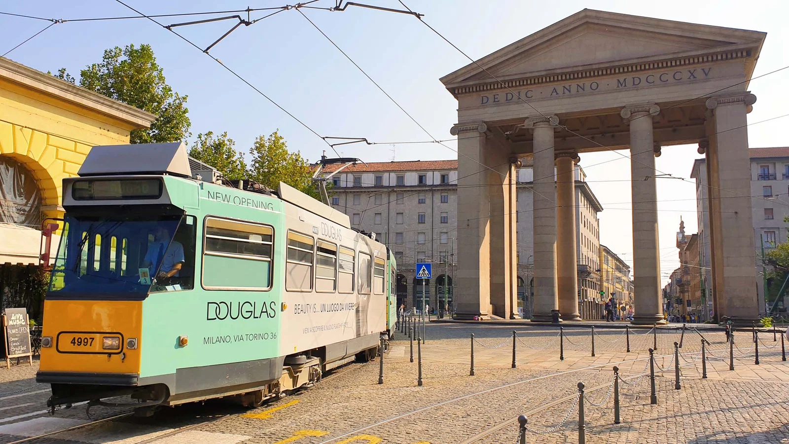 Porta Ticinese — porte néoclassique — Milan