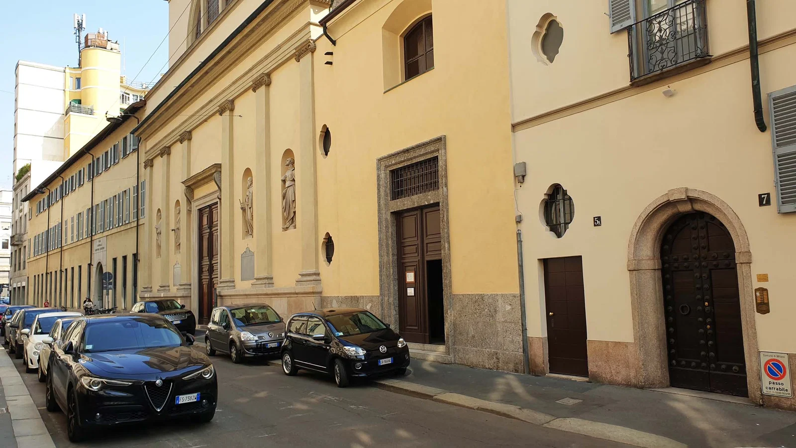 Église Sant’Antonio Abate — Milan