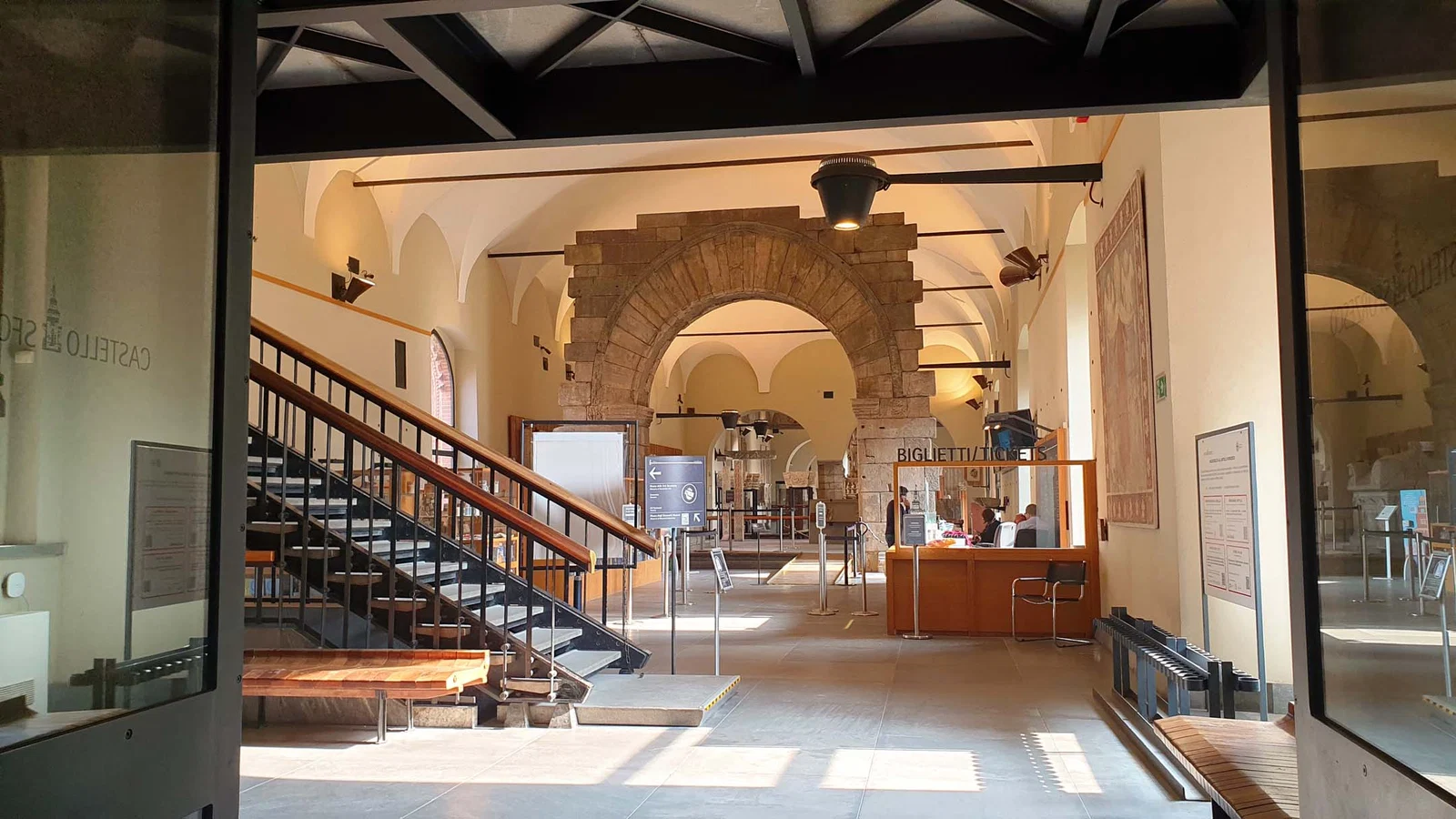 Musée des Arts décoratifs du château — Milan