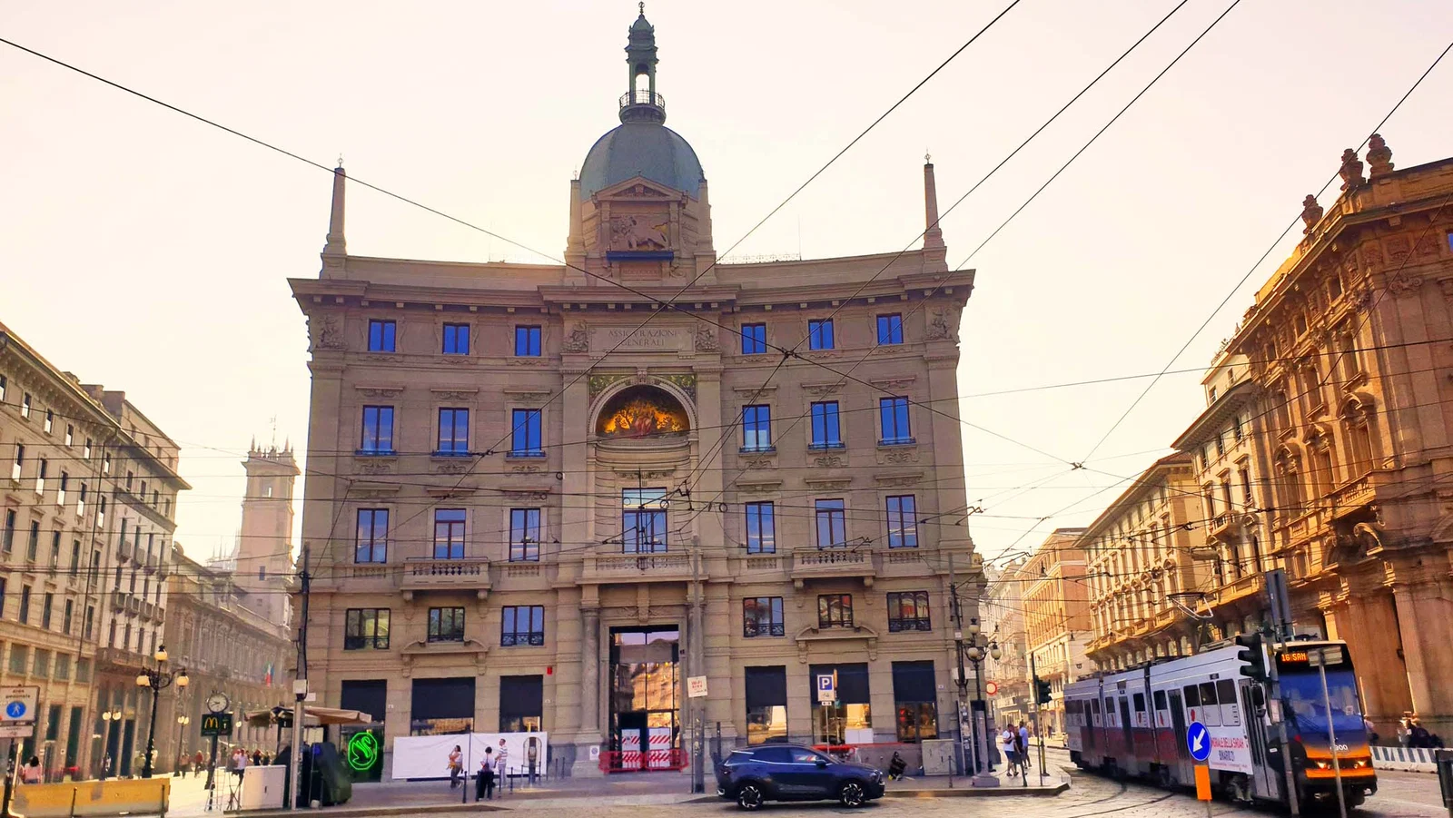 Palais des Assicurazioni Generali — Milan