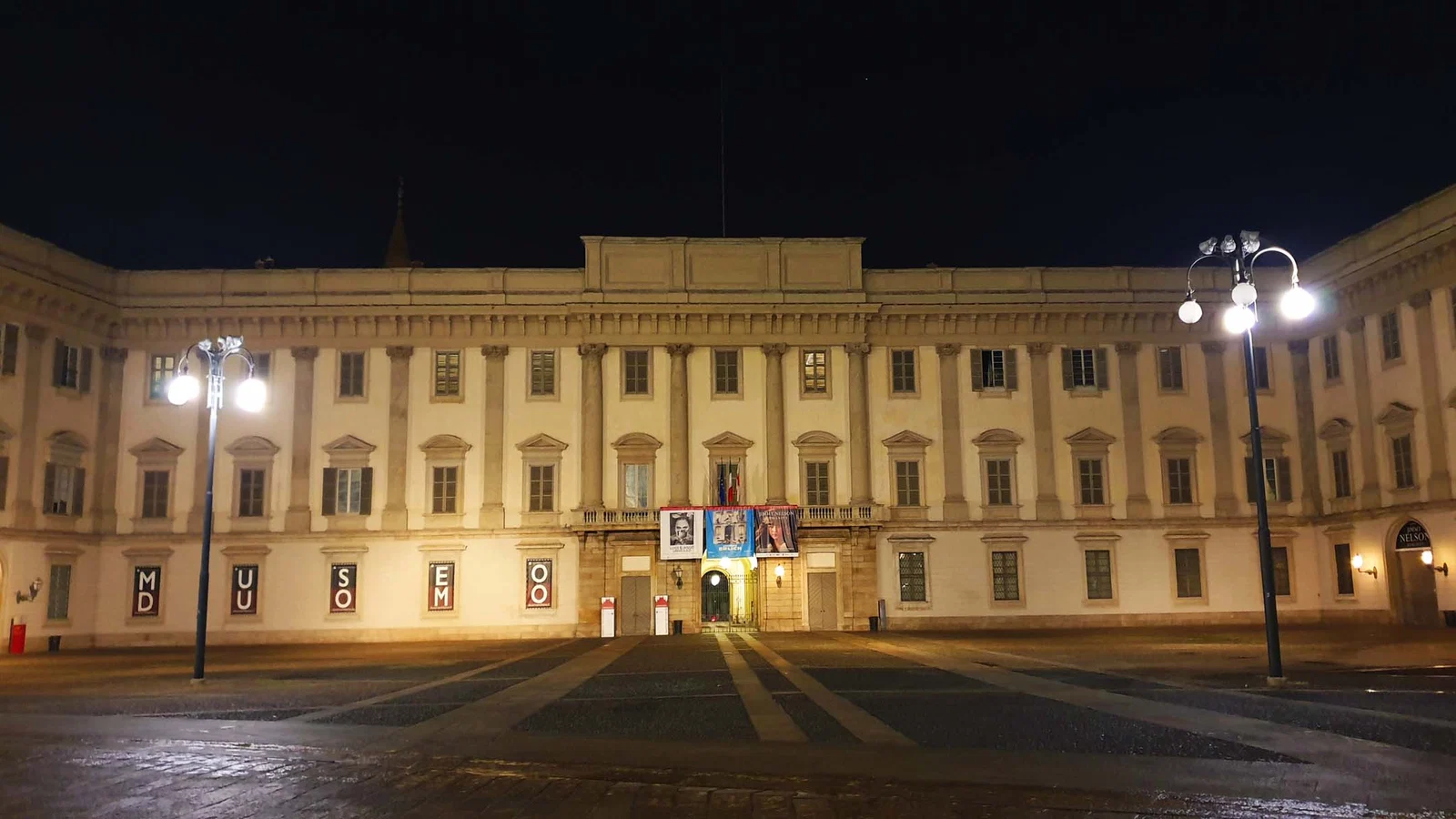 Palais royal de Milan — Milan