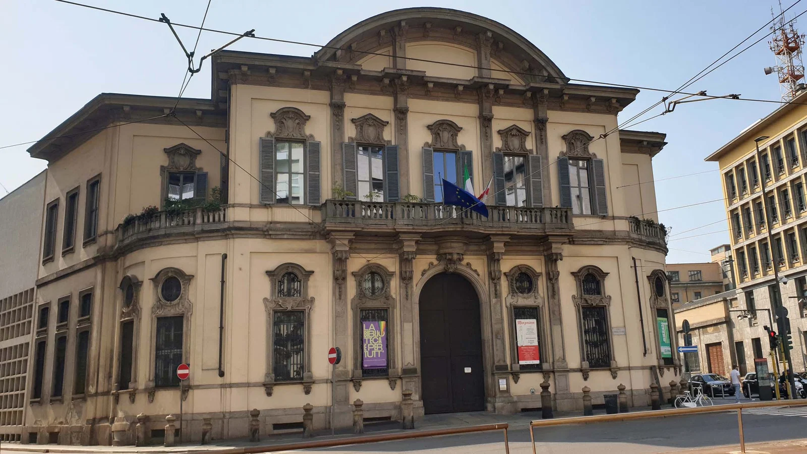 Palais Sormani — Milan