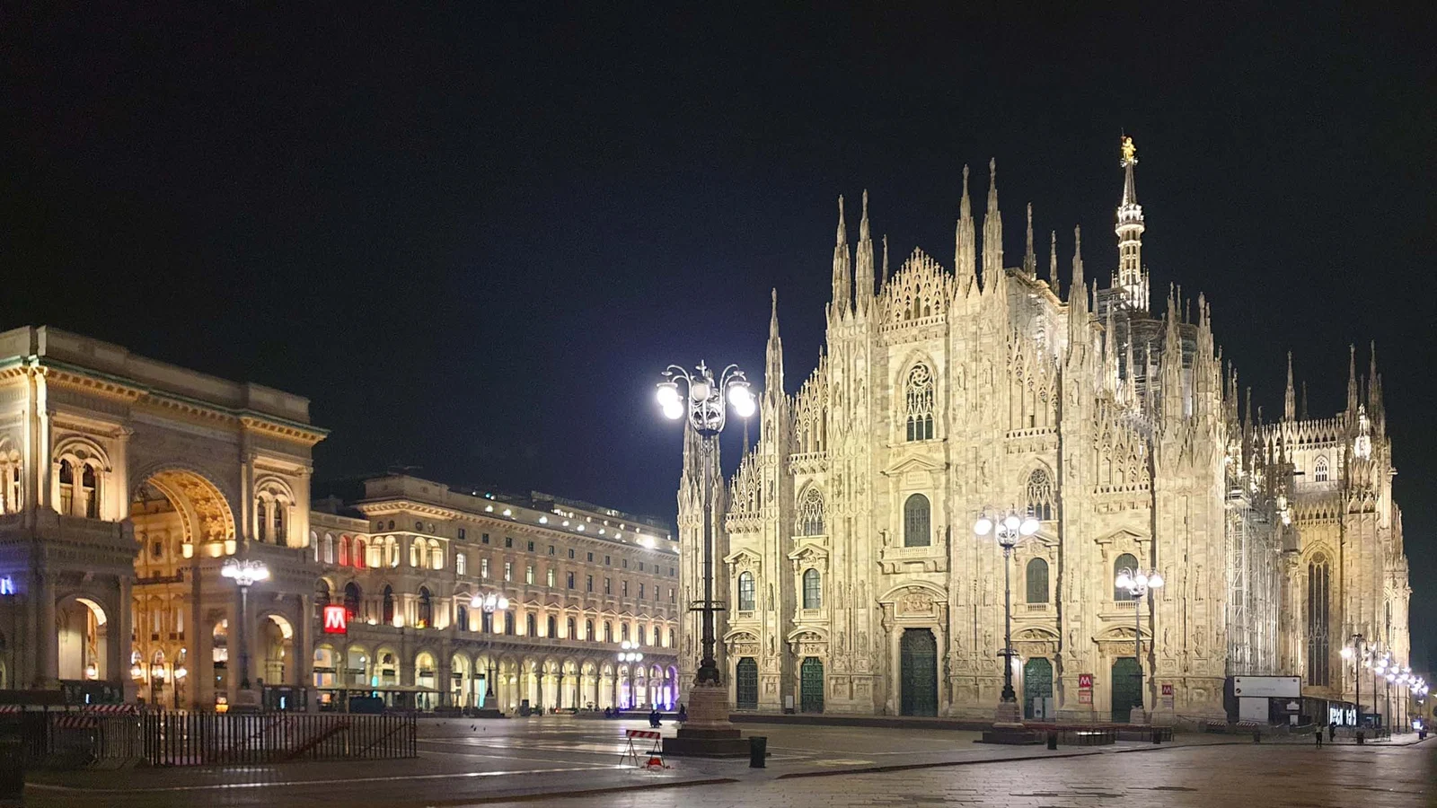 Place du Duomo — Milan