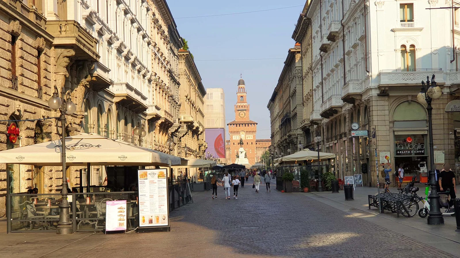 Via Dante — Milan