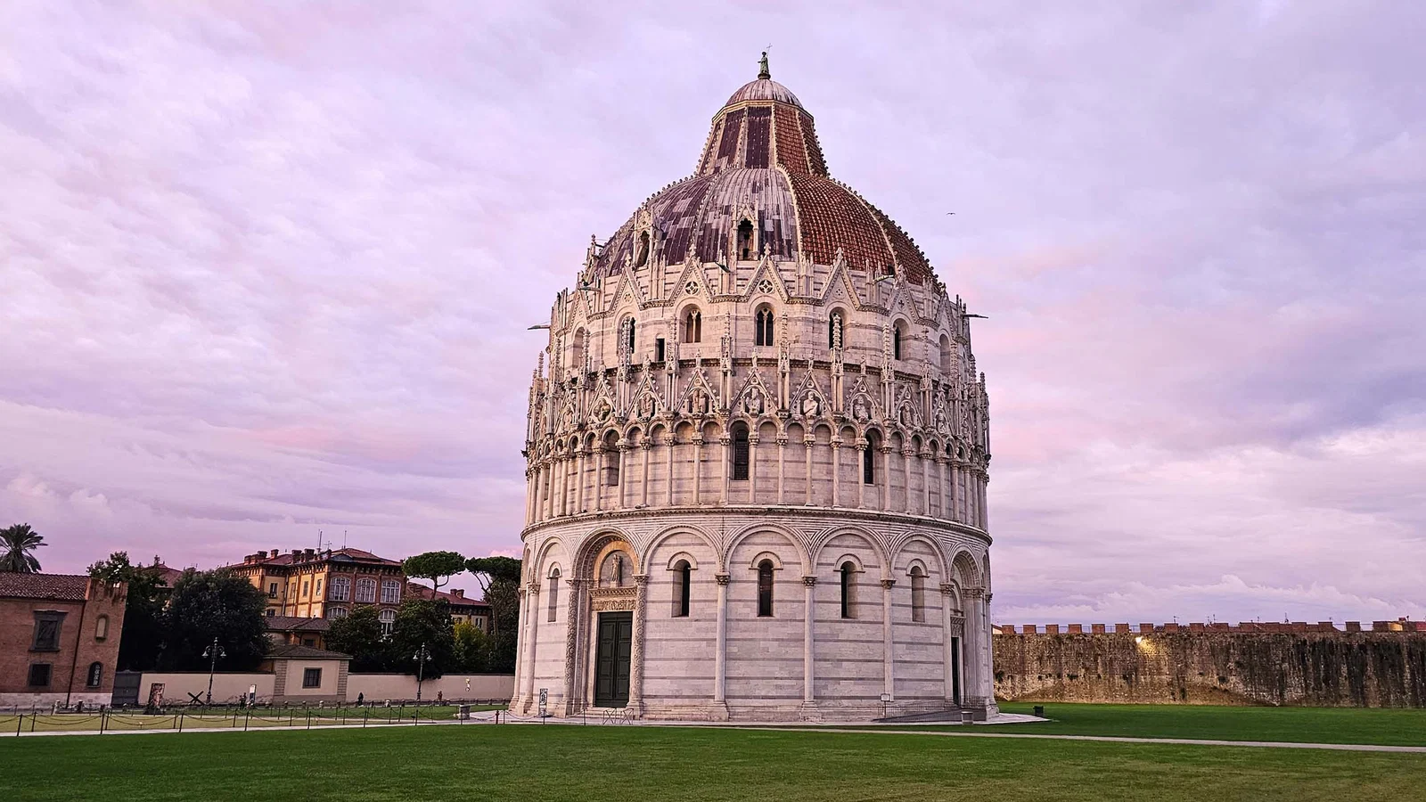 Baptistère San Giovanni — Pise