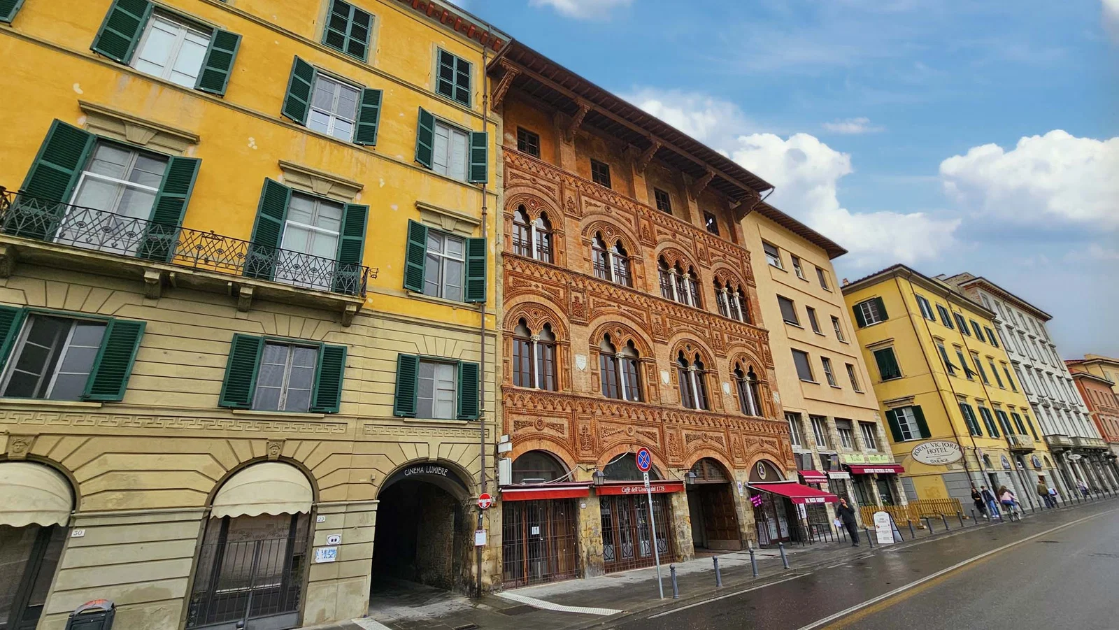 Palazzo Agostini — Pise