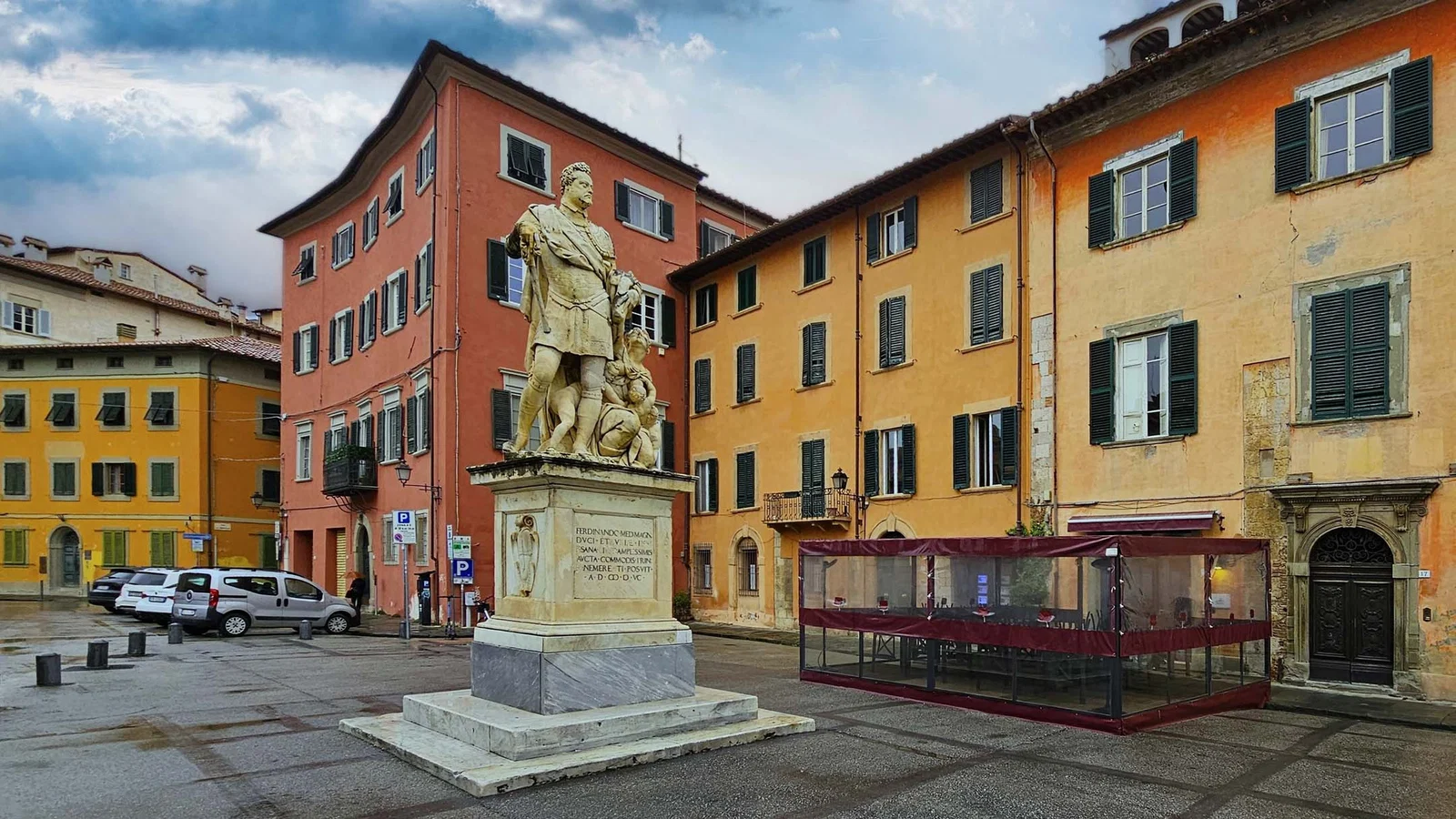 Piazza Francesco Carrara — Pise